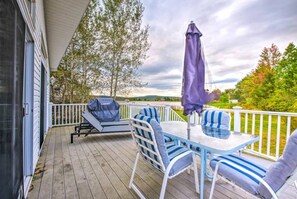 Unclassified image, 4 of 25, button - Elk Mountain Lake House & Ski Lodge – 3BR/2BA Lake (Union Dale)