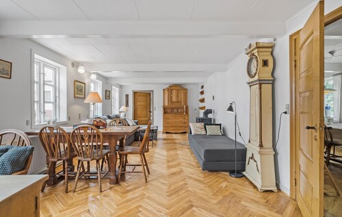 4 bedroom amazing home in Nexø