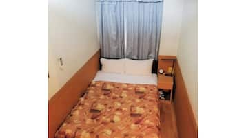 1 bedroom, desk, free WiFi, bed sheets