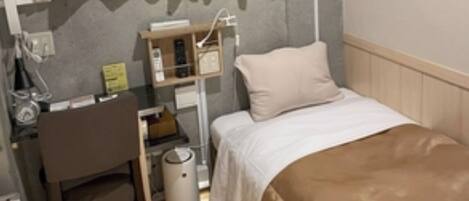 1 dormitori, escriptori, wifi gratuïta i roba de llit