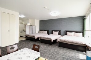 1 dormitorio, escritorio, wifi gratis y ropa de cama