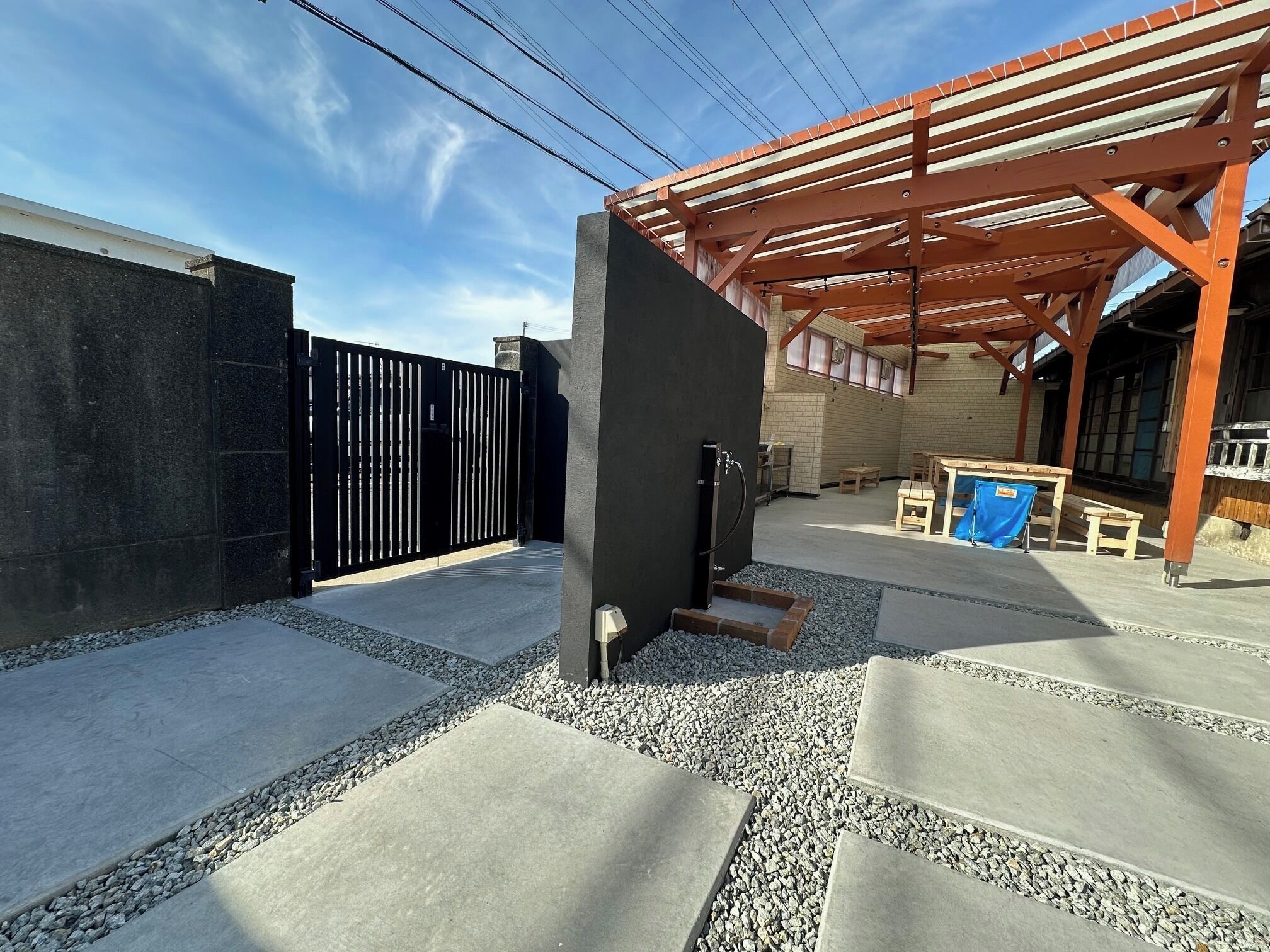 屋外ダイニングエリア