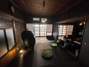 Interior - Seaside Terrace Sumika  Limited to one group per day BBQ and private sauna available / Akashi Hyōgo (Akashi)