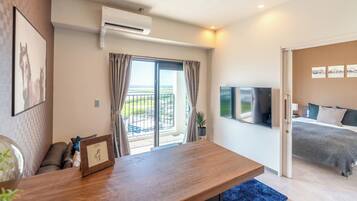 2 bedrooms, desk, free WiFi, bed sheets