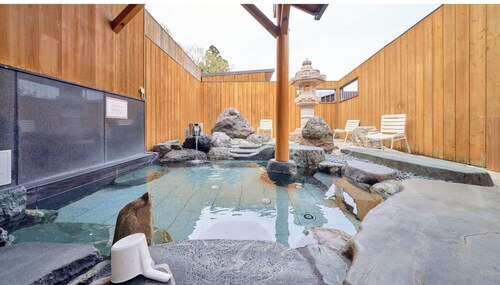 Villa Forest Villa Forest Villa A twostory pr / Maibara Shiga