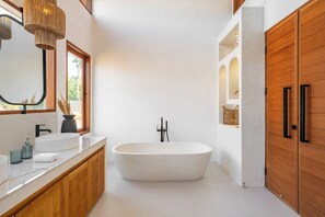Villa, 1 Bedroom, Pool View | Bathroom