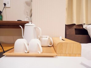 1 bedroom, desk, free WiFi, bed sheets - Semidouble Bed width 120cm x 1 Room only / Taito-ku Tokyo (Taito-ku)