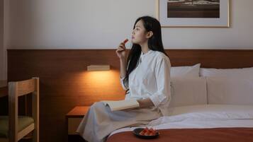 Double Room | Premium bedding, free WiFi, bed sheets