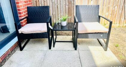 Honeybee Haven Retreat - 3 Bed House