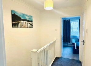 Interior - Twist of Tranquility in Rochester (Rochester)