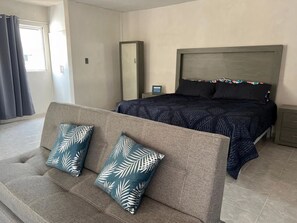 1 bedroom, iron/ironing board, WiFi, bed sheets - Encantador Estudio Céntrico con Terraza Privada (San Gabriel Cuauhtla)