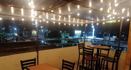 Encantador Estudio Céntrico con Terraza Privada