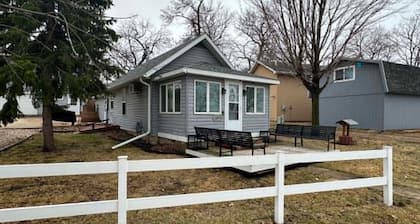 Loft Oasis:Fam+Pet,Friendly,Big Spirit Lake