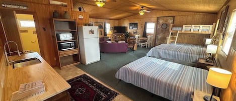 WiFi, bed sheets