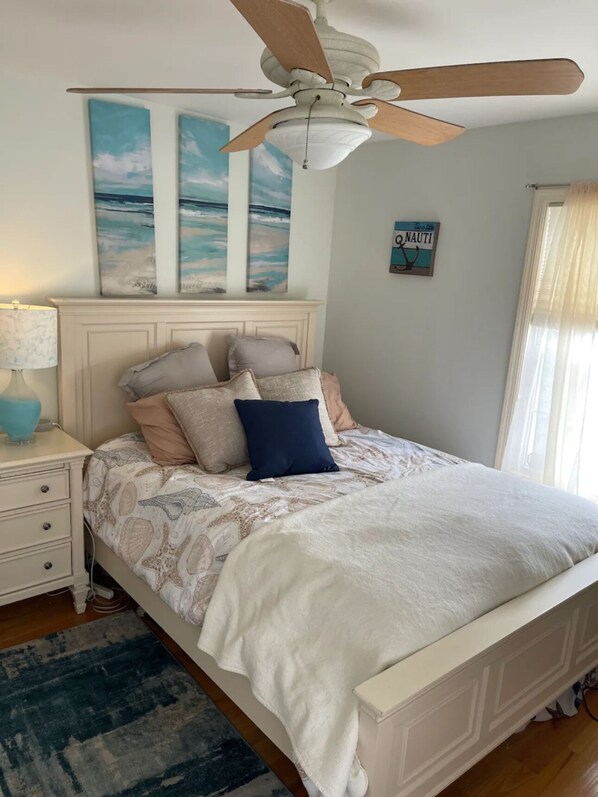 3 عدّة غرف نوم ومكواة/لوح كي وسرير سفر وواي فاي مجانًا