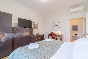 1 bedroom, iron/ironing board, bed sheets