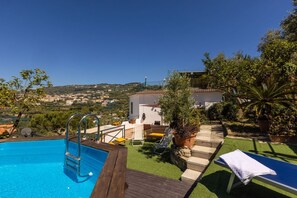 Property grounds - SorrentoVibes - Villa Panorama with private pool & view (Massa Lubrense)