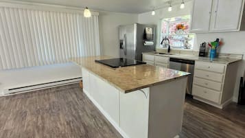 Microwave, oven, stovetop, dishwasher