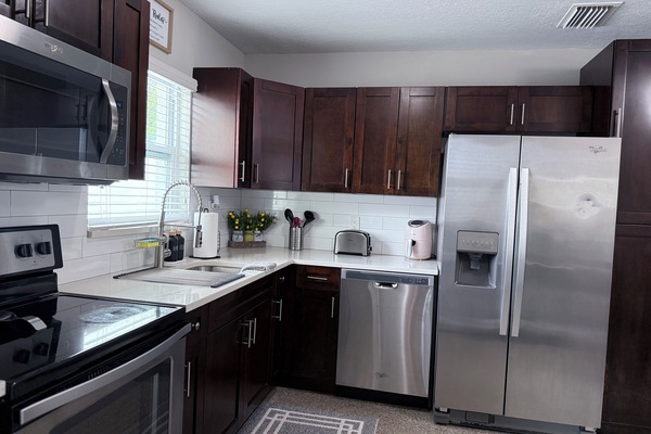 Full Kitchen