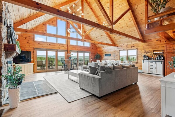 تلفزيون ذكي، تنس طاولة، كُتُب