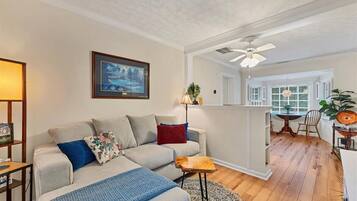 スマートテレビ、書庫