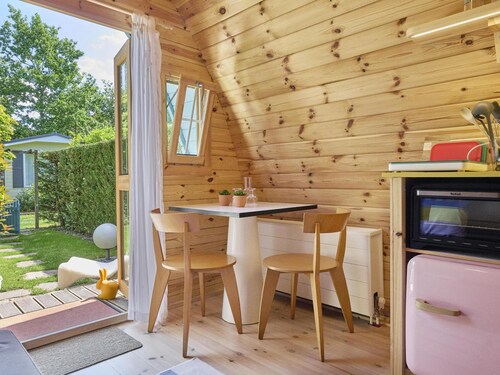 Atmospheric wooden Tiny House near the beach