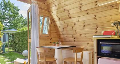Atmospheric wooden Tiny House near the beach