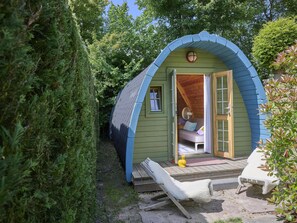 Exterior - Atmospheric wooden Tiny House near the beach (Goedereede)