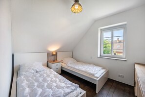 2 Schlafzimmer, Bügeleisen/Bügelbrett, kostenloses WLAN