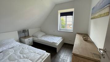2 Schlafzimmer, Bügeleisen/Bügelbrett, kostenloses WLAN