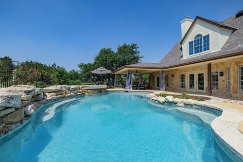 Pickleball, Private Pool & More! - Vista Blue!