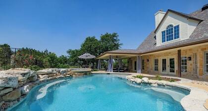 Pickleball, Private Pool & More! - Vista Blue!