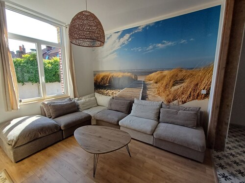 Villa Maris Stella 250m from Petit Fort Philippe beach