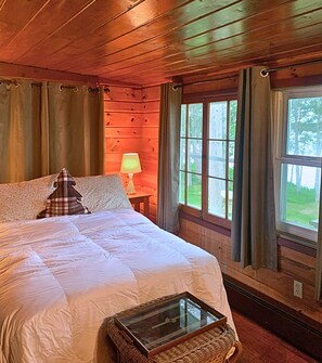 4 makuuhuonetta, ilmainen Wi-Fi, vuodevaatteet