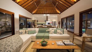 Luxury Villa, Beach View, Beachfront | 4 bedrooms, free WiFi