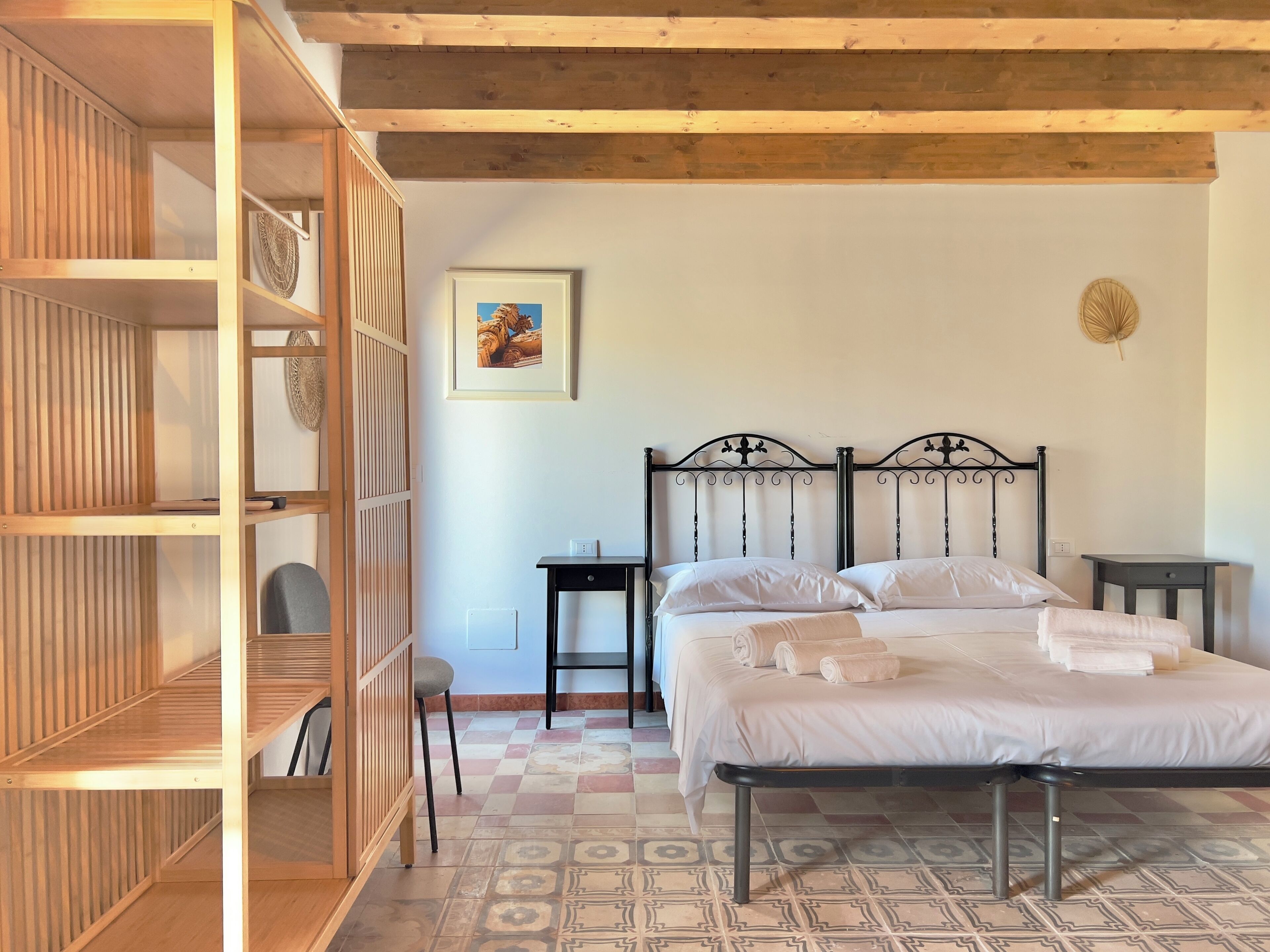 Comfort Studio, City View | Desk, laptop workspace, free WiFi