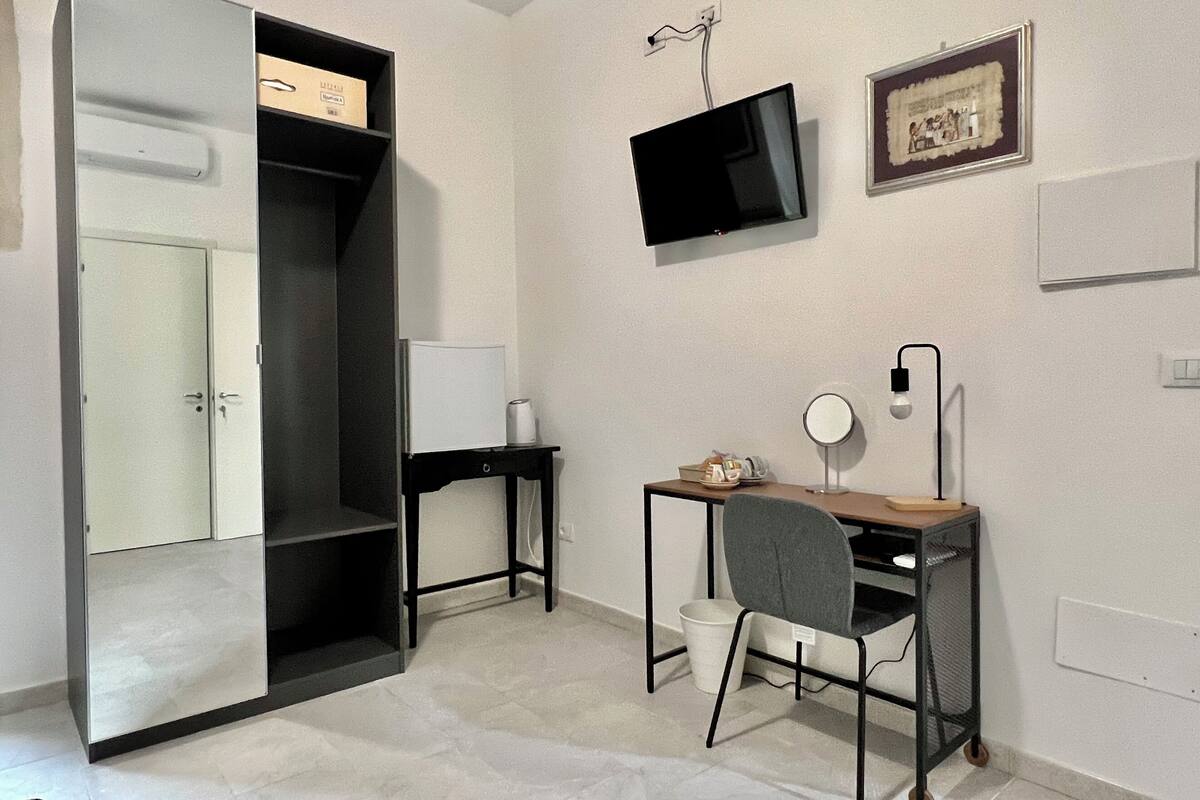 Basic Double or Twin Room, City View | Desk, laptop workspace, soundproofing, free WiFi