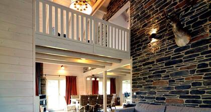 Peaceful Septon chalet spa