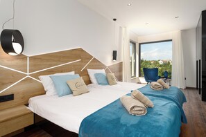 3 bedrooms, internet