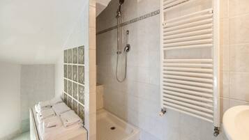 Doccia, bidet