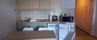 Pool&relax Apartman: Pihenés a Medencénél. Közvetlen Gyógy/élményfürdő Mellett