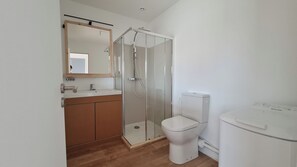 Bruser, håndklæder, Toiletpapir