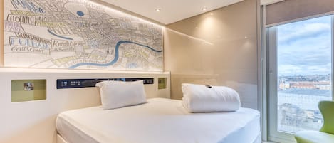 Superior Double Room | Bed sheets