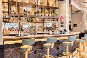 Bar (en la propiedad)
