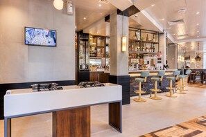 Reception - Hub By Premier Inn London Marylebone (London)