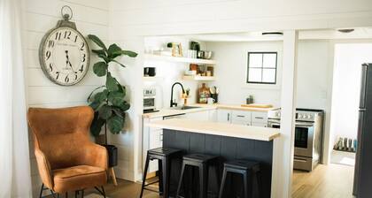 Cozy Country Farmhouse