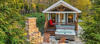 Secluded Tiny 1-BR close to town