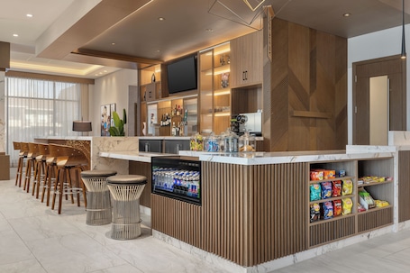 Bar (on property). Hyatt Place Windsor