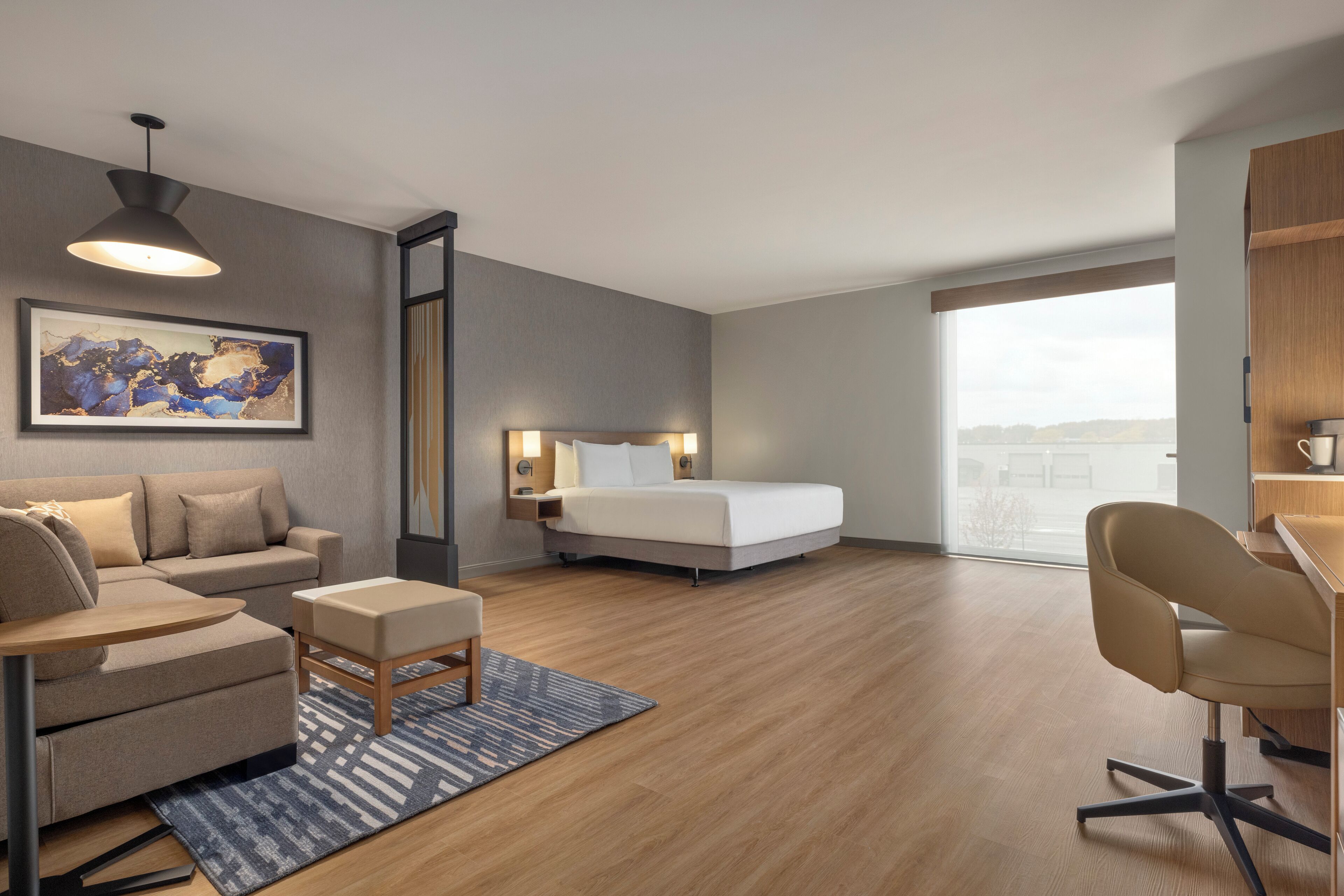 Caja de seguridad en la habitación y cortinas blackout 