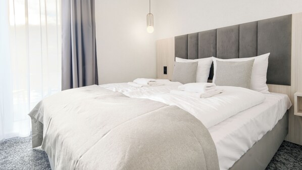 Room, Balcony (211) | Living area | Flat-screen TV - Apartamenty Sun & Snow Na Spokojnej (Kolobrzeg)